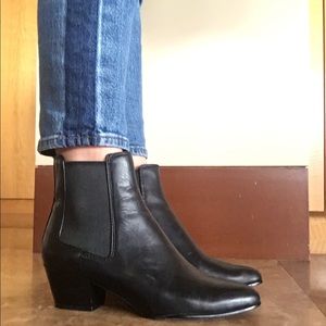 Sam Edelman Chelsea Boot